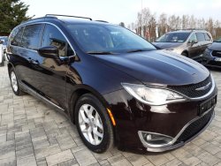 Chrysler Pacifica, 3,6L, 7míst,android, REZERVACE