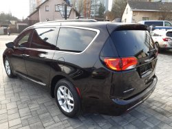 Chrysler Pacifica, 3,6L, 7míst,android, REZERVACE