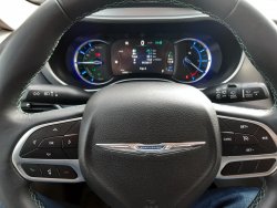 Chrysler Pacifica, 3,6L V6 HYBRID, REZERVACE