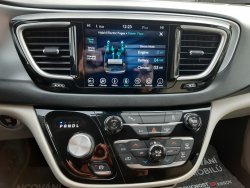 Chrysler Pacifica, 3,6L V6 HYBRID, REZERVACE