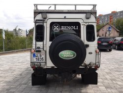 Land Rover Defender, 110 TD5, 9mít, ČR, tažné 3,5t