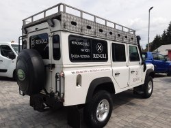 Land Rover Defender, 110 TD5, 9mít, ČR, tažné 3,5t