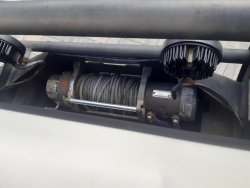 Land Rover Defender, 110 TD5, 9mít, ČR, tažné 3,5t