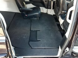 Chrysler Pacifica, 3,6L V6, 7míst, kůže, DVD, LPG