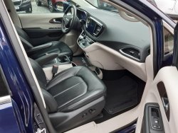 Chrysler Pacifica, 3,6L V6 L Plus, DVD, REZERVACE