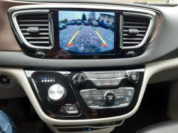 Chrysler Pacifica, 3,6L V6 L Plus, DVD, REZERVACE