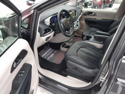 Chrysler Pacifica, 3,6L Hybrid, 7míst, REZERVACE