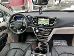 Chrysler Pacifica, 3,6L Hybrid, 7míst, REZERVACE