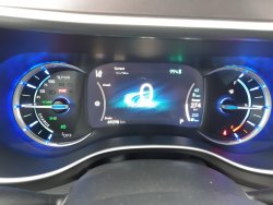 Chrysler Pacifica, 3,6L Hybrid, 7míst, REZERVACE