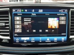 Chrysler Pacifica, 3,6L Hybrid, 7míst, REZERVACE