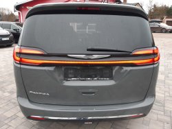 Chrysler Pacifica, 3,6L V6, kůže,radar,nový model