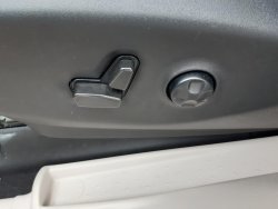 Chrysler Pacifica, 3,6L V6, kůže,radar,nový model