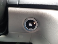 Chrysler Pacifica, 3,6L V6, kůže,radar,nový model