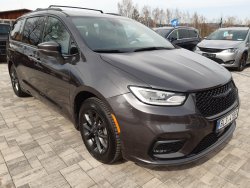 Chrysler Pacifica, 3,6L,7míst,nový model,38000km