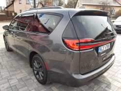 Chrysler Pacifica, 3,6L,7míst,nový model,38000km