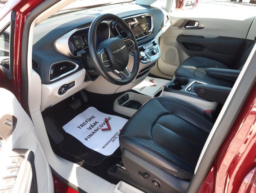 Chrysler Pacifica, 3,6L V6, 7míst, adapt, android