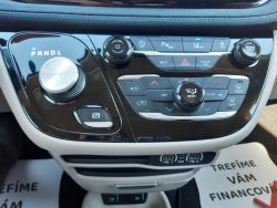 Chrysler Pacifica, 3,6L V6, 7míst, adapt, android