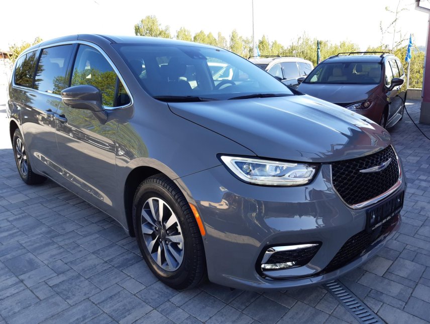 Chrysler Pacifica, 3,6L Hybrid,Top výbava, DVD+TV