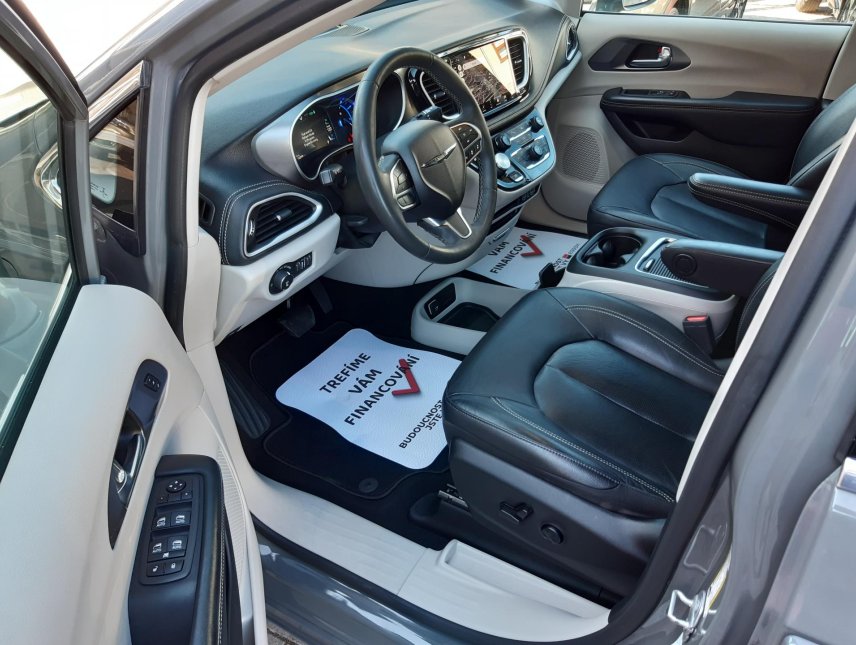 Chrysler Pacifica, 3,6L Hybrid,Top výbava, DVD+TV