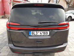 Chrysler Pacifica, 3,6L,7míst,nový model,38000km