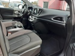 Chrysler Pacifica, 3,6L,7míst,nový model,38000km