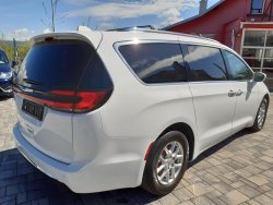 Chrysler Pacifica, 3,6L V6,kůže,radar,nový model