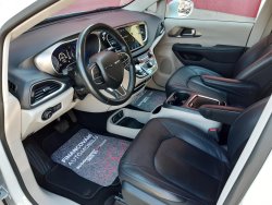 Chrysler Pacifica, 3,6L V6,kůže,radar,nový model