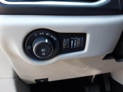 Chrysler Pacifica, 3,6L V6,kůže,radar,nový model