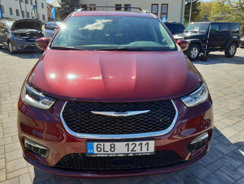 Chrysler Pacifica, 3,6L V6, 7míst, adapt, android