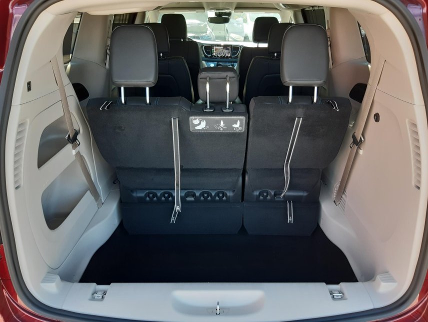 Chrysler Pacifica, 3,6L V6, 7míst, adapt, android
