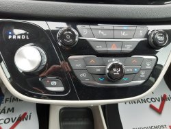 Chrysler Pacifica, 3,6L V6,kůže, adapt,nový model