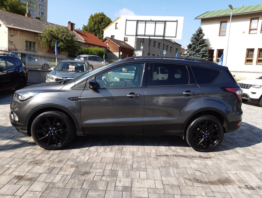 Ford Kuga, 1,5 4x4,134kW,android, CarPlay