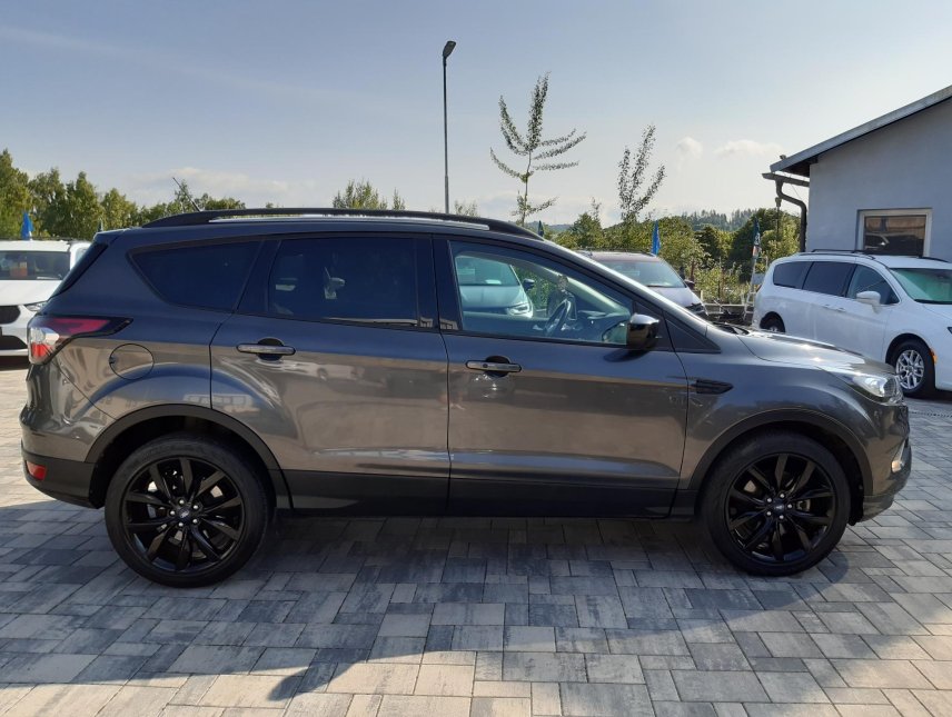 Ford Kuga, 1,5 4x4,134kW,android, CarPlay