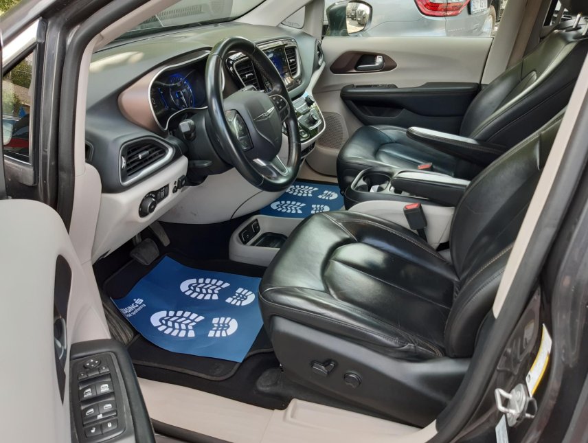 Chrysler Pacifica, 3,6L V6 7míst,kůže,kamera, LPG