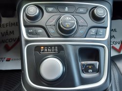 Chrysler 200, 3,6L V6 4x4, kůže, kamera, LPG