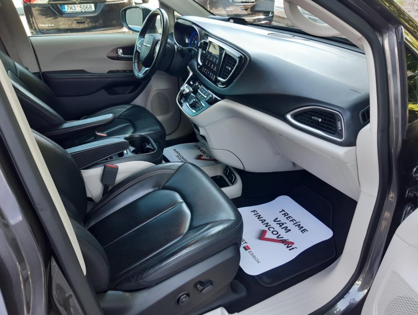 Chrysler Pacifica, 3,6LV6,Adapt.temp,360kam.Andro