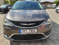 Chrysler Pacifica, 3,6L V6 7míst,kůže,kamera, LPG