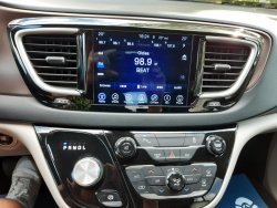 Chrysler Pacifica, 3,6L V6 7míst,kůže,kamera, LPG
