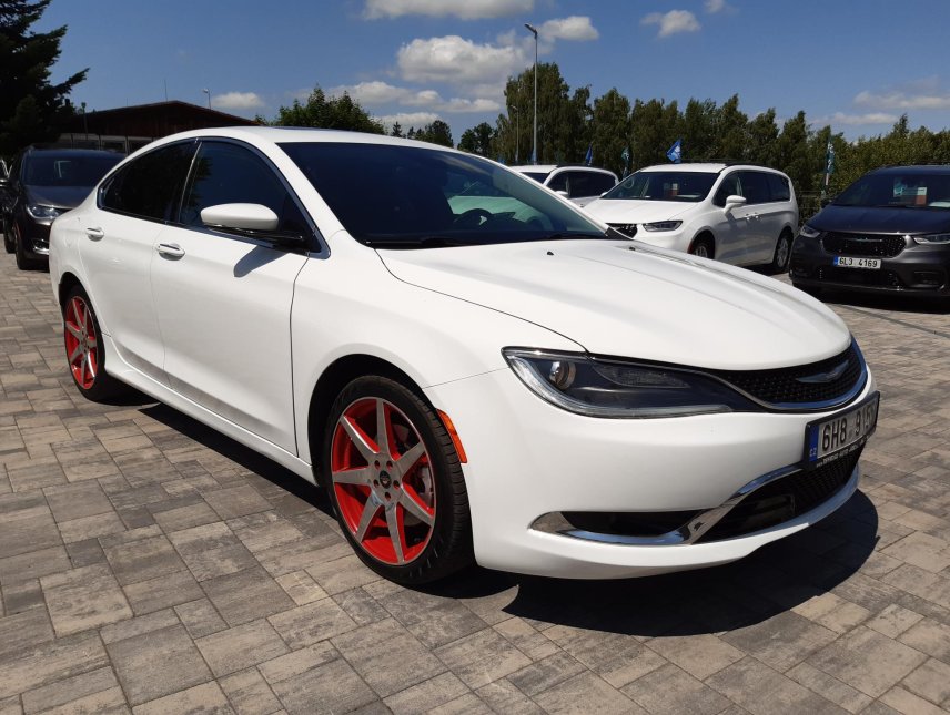 Chrysler 200, 3,6L V6 4x4, kůže, kamera, LPG