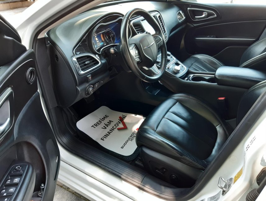 Chrysler 200, 3,6L V6 4x4, kůže, kamera, LPG