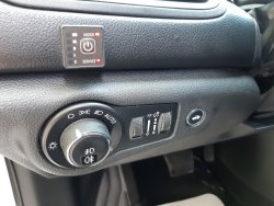 Chrysler 200, 3,6L V6 4x4, kůže, kamera, LPG