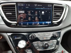 Chrysler Pacifica, 3,6L V6, kůže, kamera, Top km