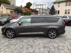 Chrysler Pacifica, 3,6 LIMITED , REZERVACE