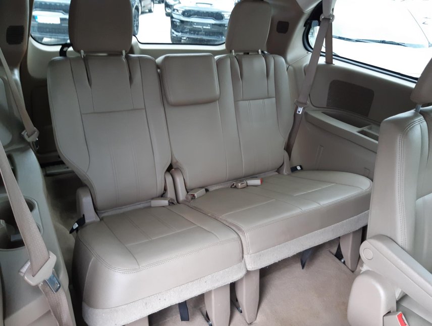 Chrysler Town & Country, 3,6L V6 Touring L,7míst, LPG