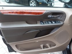Chrysler Town & Country, 3,6L V6 Touring L,7míst, LPG