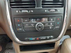 Chrysler Town & Country, 3,6L V6 Touring L,7míst, LPG