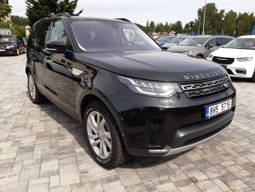 Land Rover Discovery, 3,0 HSE AWD,7 míst,max.výba,ČR