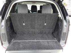 Land Rover Discovery, 3,0 HSE AWD,7 míst,max.výba,ČR