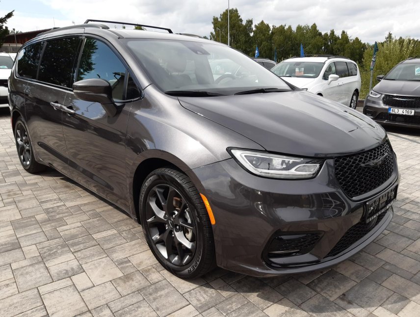 Chrysler Pacifica, 3,6L V6 SPORT, ALU 20, kůže