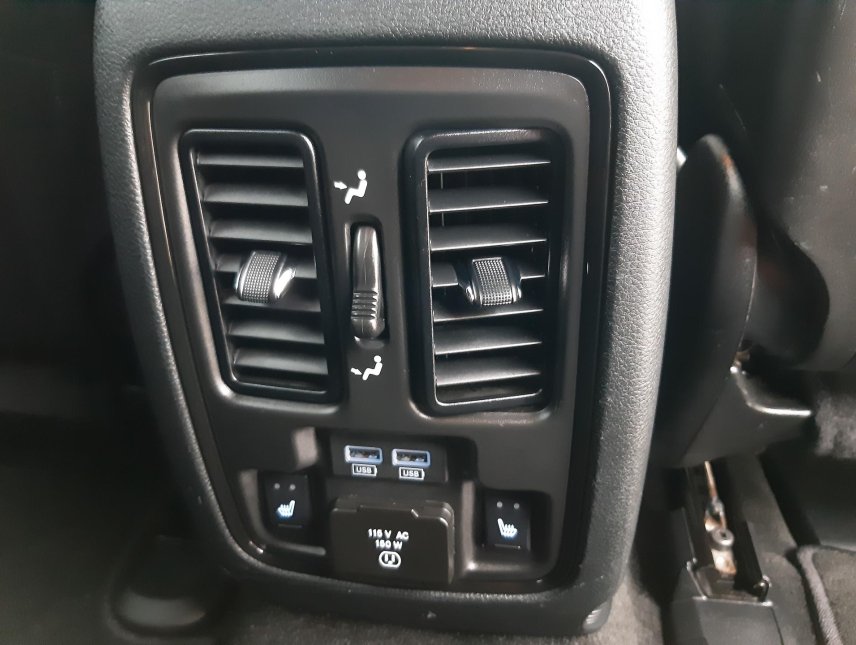 Dodge Durango, 5,7L V8 4x4, 6míst, Max.výbava